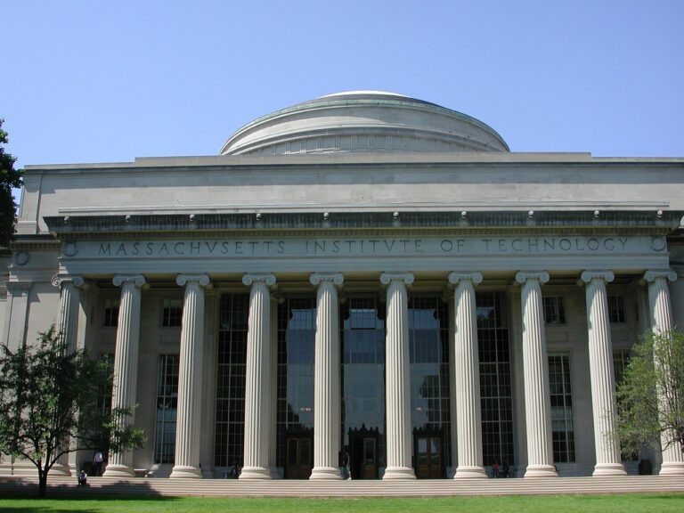 Does MIT Accept IB All About Admission Standards does-mit-accept-ib-all-about-admission-standards