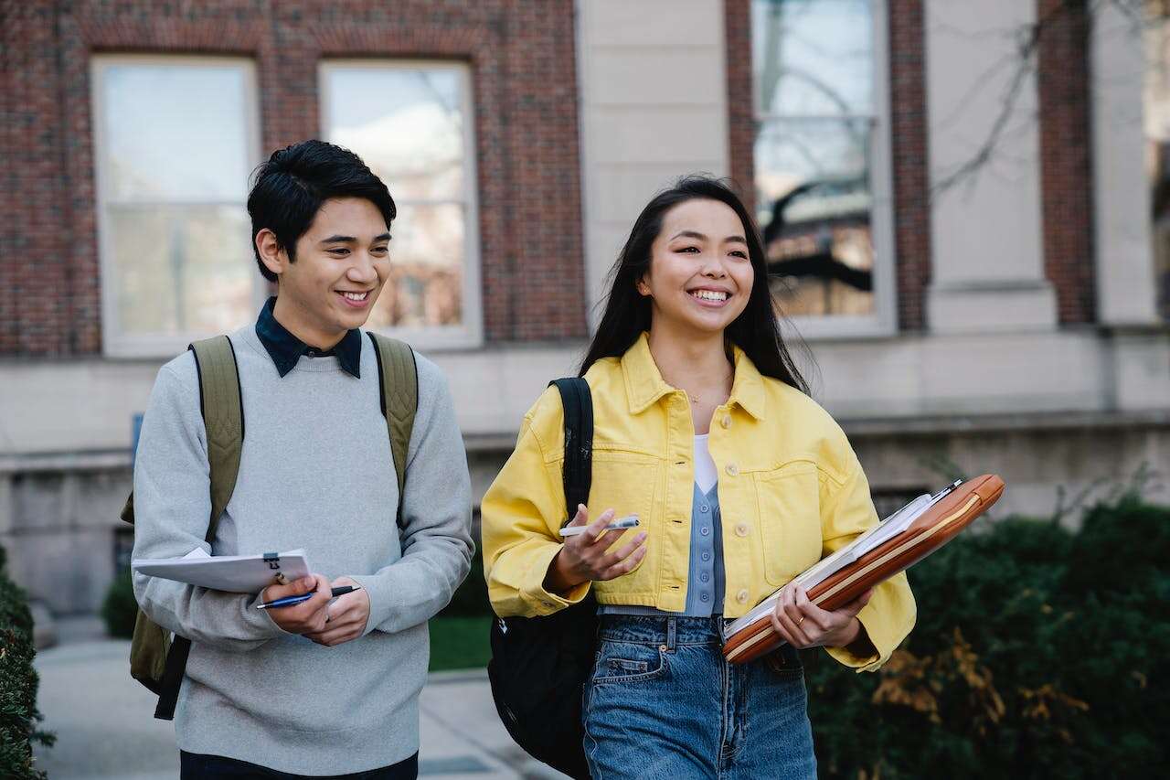 Does University College London Accept IB does-university-college-london-accept-ib